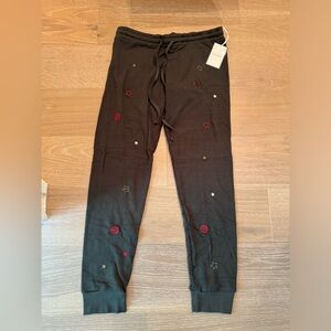 Lauren Moshi Large Olive Green Star's Joggers. ⚡️💗